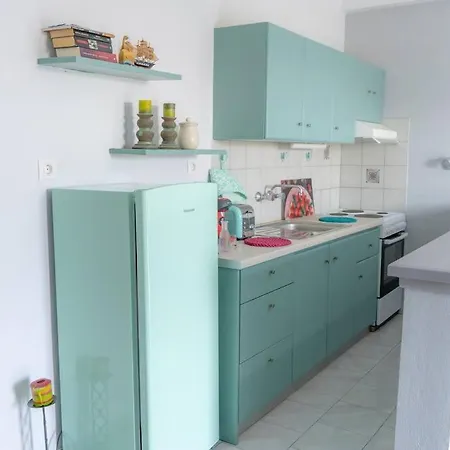 Renovated In Апартаменты Аделианос Кампос
